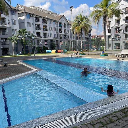 Subang Ville Ehsan Apartment Kampong Baharu Sungai Way Bagian luar foto